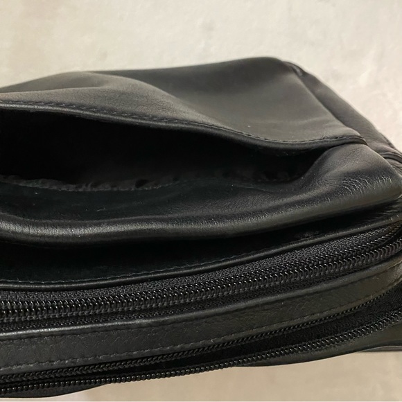 Tignanello black leather handbag - Picture 9 of 9